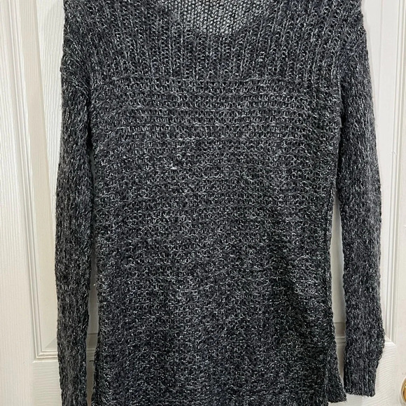 Hollister Crochet Knit Lightweight Sweater - Picture 2 of 11